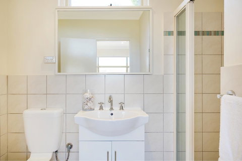 Seashells Apartments Merimbula - Lightning Ridge Tourism 18