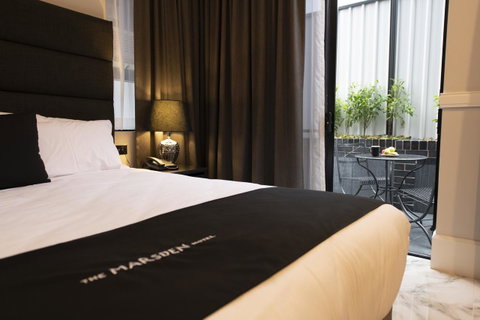 Holiday Inn & Suites - Parramatta Marsden Street, An IHG Hotel - Lightning Ridge Tourism 1