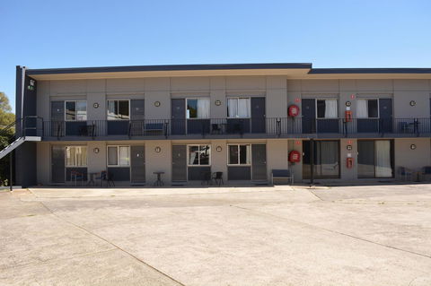 Commercial Hotel Motel Lithgow - Lightning Ridge Tourism 0