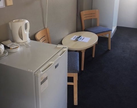Commercial Hotel Motel Lithgow - Lightning Ridge Tourism 15