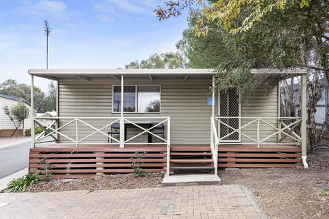 Discovery Parks - Dubbo - Lightning Ridge Tourism 18