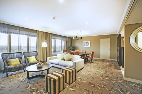 PARKROYAL Parramatta - Lightning Ridge Tourism 12