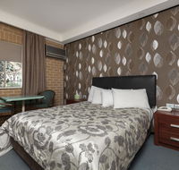 Grand Manor Motor Inn - Lightning Ridge Tourism