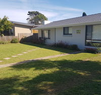 Golden Hill Cottage - Lightning Ridge Tourism