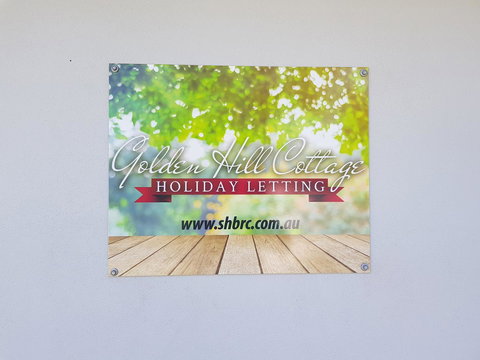 Golden Hill Cottage - Lightning Ridge Tourism 1