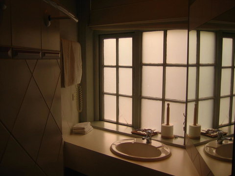 Hotel 59 Sydney - Lightning Ridge Tourism 20