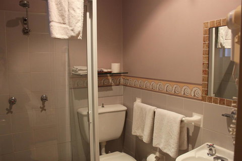 Hotel 59 Sydney - Lightning Ridge Tourism 40