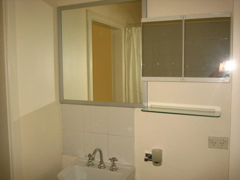 Hotel 59 Sydney - Lightning Ridge Tourism 16