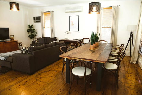Morpeth Cottage - Lightning Ridge Tourism 27