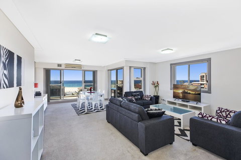 Sandy Cove Apartments - Lightning Ridge Tourism 5