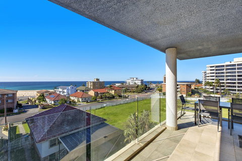 Sandy Cove Apartments - Lightning Ridge Tourism 2