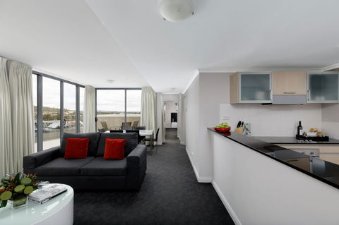 Rydges Mount Panorama Bathurst - Lightning Ridge Tourism 11