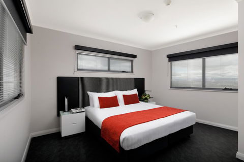 Rydges Mount Panorama Bathurst - Lightning Ridge Tourism 10