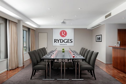 Rydges Parramatta - Lightning Ridge Tourism 42