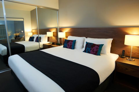 Quest Dubbo - Lightning Ridge Tourism 22