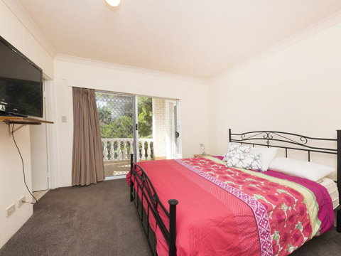 2 The Breckenridge - Lightning Ridge Tourism 3
