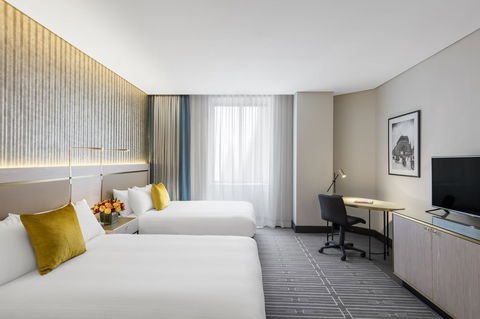 Radisson Blu Plaza Hotel Sydney - Lightning Ridge Tourism 26