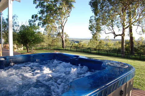 Cadair Cottages - Lightning Ridge Tourism 12