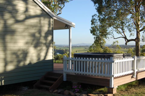 Cadair Cottages - Lightning Ridge Tourism 7