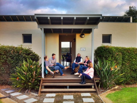 Adina Vineyard - Lightning Ridge Tourism 0