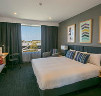 Alpha Hotel Eastern Creek - Lightning Ridge Tourism