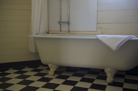 Hillview Heritage Hotel - Lightning Ridge Tourism 27