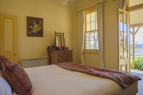 Hillview Heritage Hotel - Lightning Ridge Tourism 31