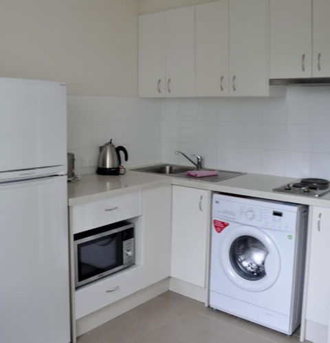 Accommodation Sydney - Hyde Park Plaza 38 College St Sydney - Lightning Ridge Tourism 44