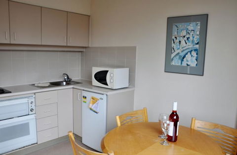 Accommodation Sydney - Hyde Park Plaza 38 College St Sydney - Lightning Ridge Tourism 25