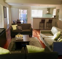 Encore Apartments - Lightning Ridge Tourism