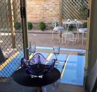 Tic Tac Toe Quality Accommodation - Lightning Ridge Tourism