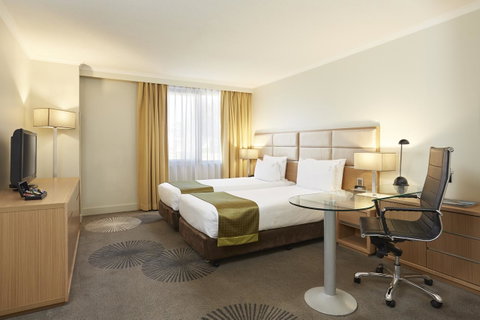 Holiday Inn Parramatta, An IHG Hotel - Lightning Ridge Tourism 0