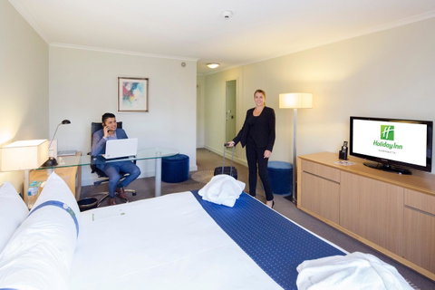 Holiday Inn Parramatta, An IHG Hotel - Lightning Ridge Tourism 33