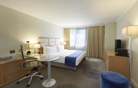 Holiday Inn Parramatta, An IHG Hotel - Lightning Ridge Tourism 1