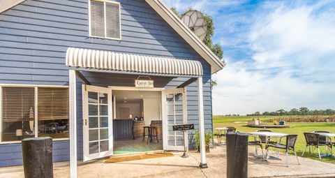 Madigan Wine Country Cottages - Lightning Ridge Tourism 22