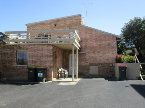 South Seas Motel - Lightning Ridge Tourism 21