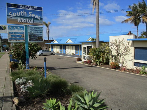 South Seas Motel - Lightning Ridge Tourism 22