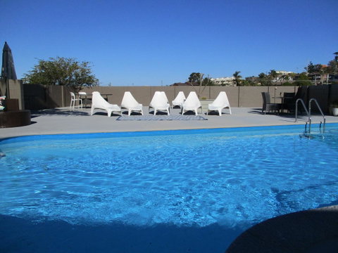 South Seas Motel - Lightning Ridge Tourism 10