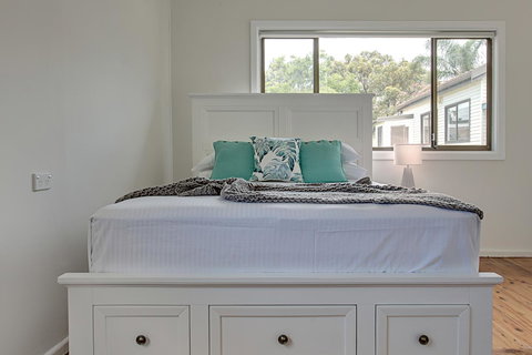 Hidden Gem Villa 7 - Lightning Ridge Tourism 9