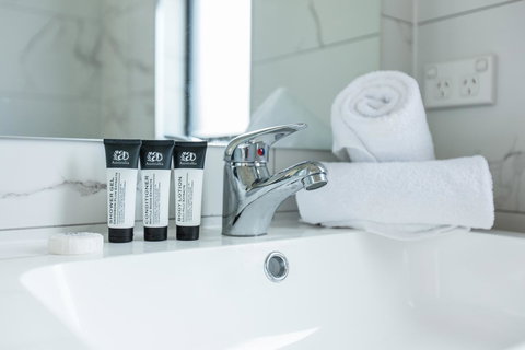 Hidden Gem Villa 7 - Lightning Ridge Tourism 5