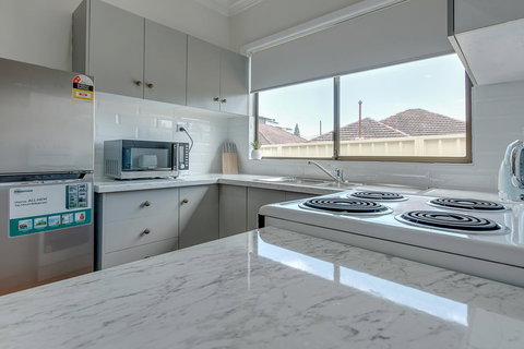 Hidden Gem Villa 7 - Lightning Ridge Tourism 7