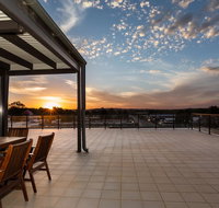The Penthouse - Lightning Ridge Tourism
