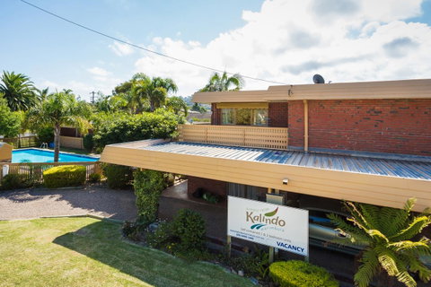 Kalindo Merimbula - Lightning Ridge Tourism 1
