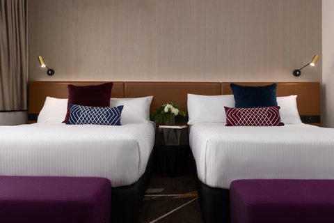 Rydges Campbelltown - Lightning Ridge Tourism 8