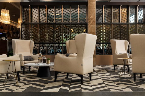 Rydges Campbelltown - Lightning Ridge Tourism 43