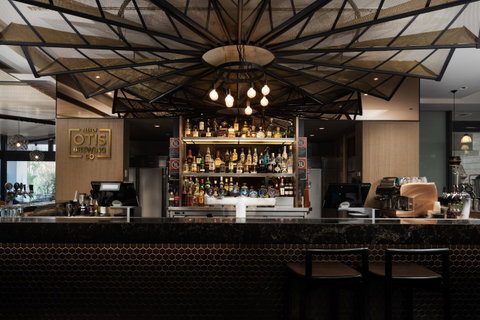 Rydges Campbelltown - Lightning Ridge Tourism 25