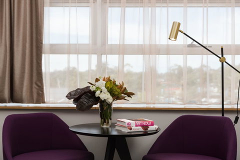 Rydges Campbelltown - Lightning Ridge Tourism 19