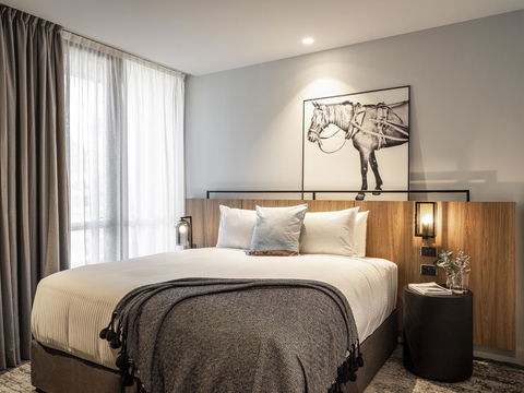 Mercure Sydney Rouse Hill - Lightning Ridge Tourism 0
