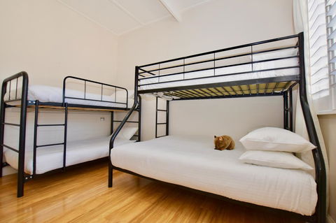 Wildlife Lodge Katoomba - Lightning Ridge Tourism 7