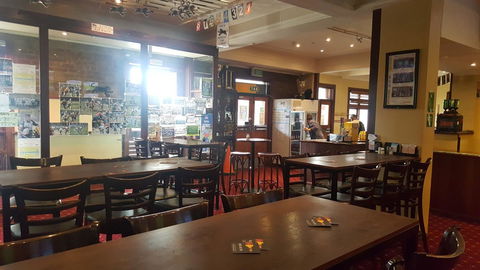 Gardners Inn Hotel - Lightning Ridge Tourism 15